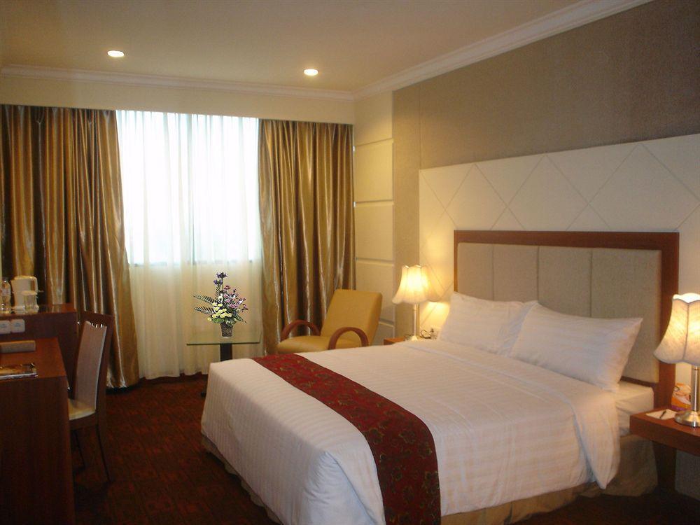 Singgasana Hotel