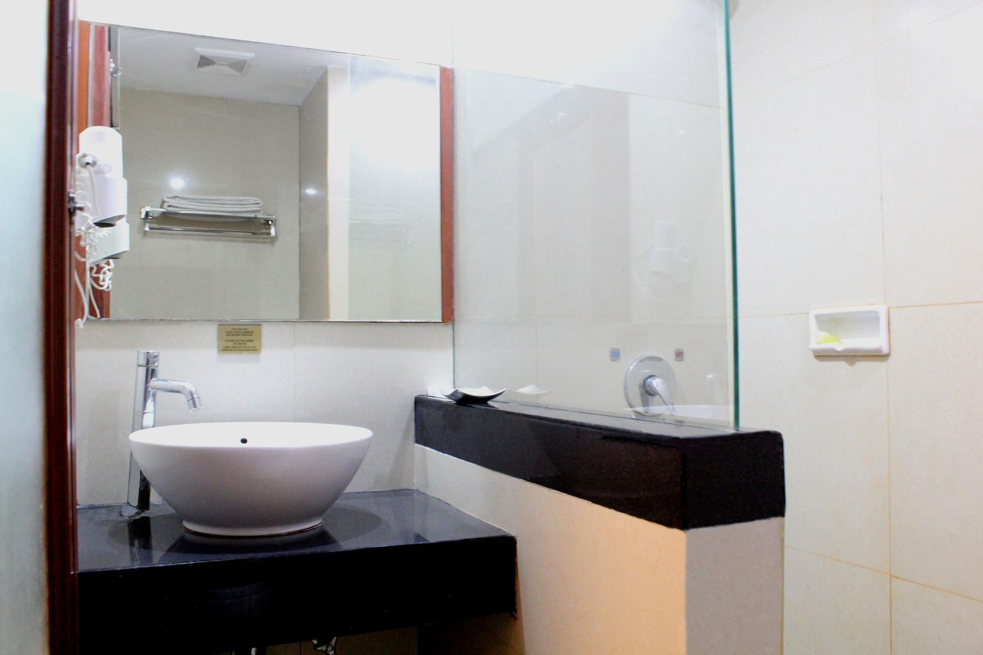 Singgasana Hotel